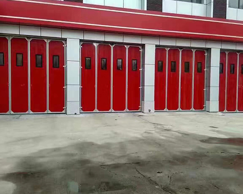消防车库门